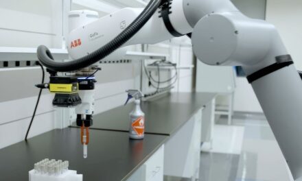 Physical AI: Lernfähige Roboter in klinischen Laboren
